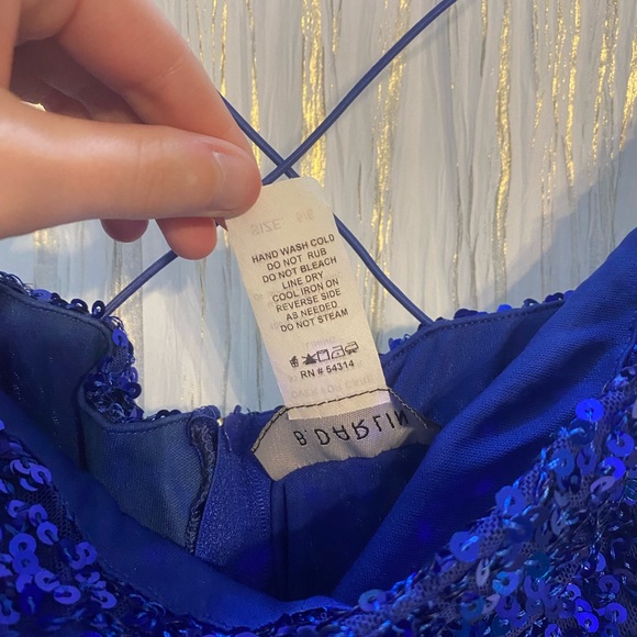 FORMAL/BALL GOWN DRESS - Picture 4 of 7